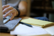 Створення тестів для онлайн-навчання: огляд платформ