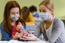 Для освітян розробили порадник «Школа в умовах пандемії»