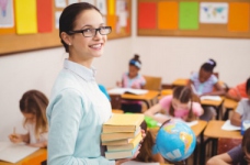 Категорія і звання вчителя зберігаються за вихователем ГПД