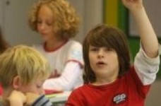 До 1 вересня п'ятиліток не забезпечать викладачами та підручниками?