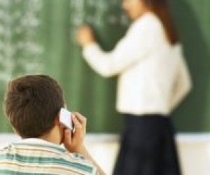 У Великій Британії вчителям шкіл дозволили застосовувати силу