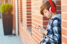 В Україні створять електронну базу дитячих гуртків і секцій