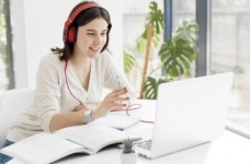 1 млрд грн спрямують на закупівлю ноутбуків у школи