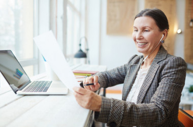 Учителі-пенсіонери мають право на відпустку й оздоровчі