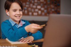 У закладах освіти оцінять ефективність цифровізації