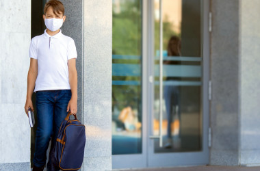 У МОЗ дозволили батькам відвідувати школи