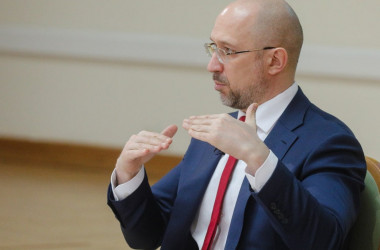 В уряді анонсували майже 500 тисяч вакцин для освітян