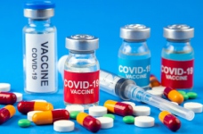 Боротьба з пандемією: алгоритм запису освітян на вакцинацію