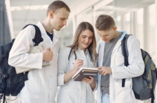 В Ужгороді іспити «КРОК» складали під чужими іменами