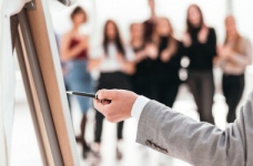 Tech BS пропонує сучасну бізнес-освіту у Львові