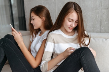 Чи готові підлітки мати справу з фейками та дезінформацією?