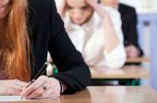 В Україні стартують іспити з володіння державною мовою