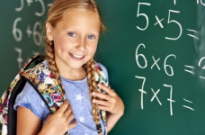 Дітей у початковій школі оцінюватимуть вербально