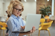 Області отримали понад 80% підручників для 4 класів