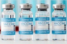 Чи відчуваєте ви тиск керівництва через необхідність щеплення?