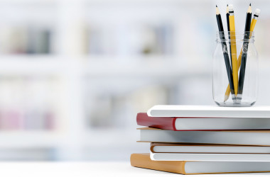 Частину нових підручників для 4 класів пошкодила злива