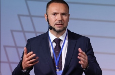 Шкарлет: одна з головних ідей – вмотивований учитель