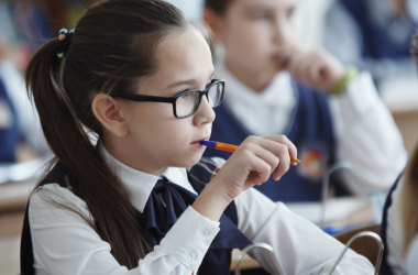 Омбудсмен: дані про щеплення освітян мають бути деперсоніфіковані