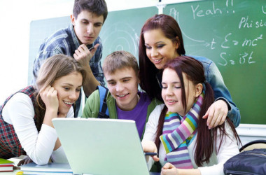 Учні надають перевагу традиційній формі навчання