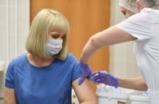 Майже третина вчителів не зробила щеплення від коронавірусу