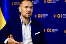 МОН контролює статистику щеплень учителів від COVID-19