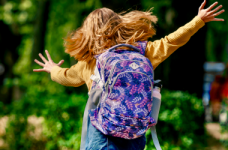 МОЗ пропонує розпочати шкільні канікули на тиждень раніше