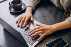 Через перевірку закупівель ноутбуків заощаджено 25 млн