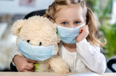 Київ продовжує дистанційне навчання для всіх школярів