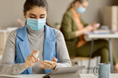 8 областей і Київ виходять з «червоної» зони