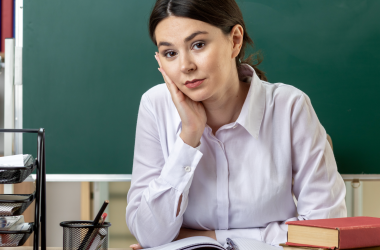 Ще один суд скасував наказ про відсторонення від роботи