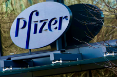 Pfizer заявила про високу ефективність таблеток від COVID-19
