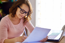 Ще один суд скасував відсторонення вчителя від роботи