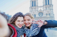 Уряд Франції пропонує стипендії на 2022–2023 навчальний рік