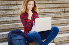 Розпочалася реєстрація учасників ЗНО 2022 року