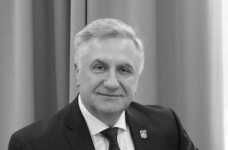 Плата за масову вищу освіту