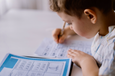 Як швидко підготувати дитину до школи