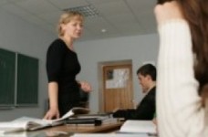 Кабмін скасував іспити з української мови при вступі до аспірантури