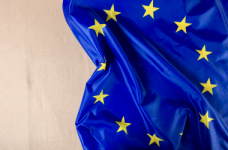 ЄС підтримає учнів, які прибули до країн Європи