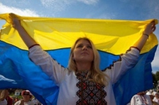 Абсолютна більшість українців підтримують єдину державну мову