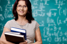 Усі освітяни отримуватимуть заробітну плату