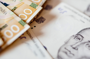 Термін отримання допомоги переселенцям подовжено