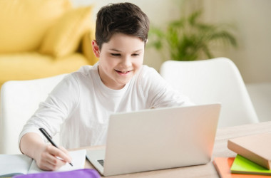 Для вчителів підготували поради щодо інклюзії на онлайн-уроках