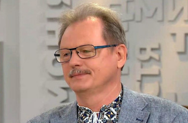 Учителів не можна примушувати до повернення з евакуації, – омбудсмен