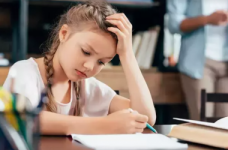 Навчальний процес у школах Херсона завершиться 30 квітня