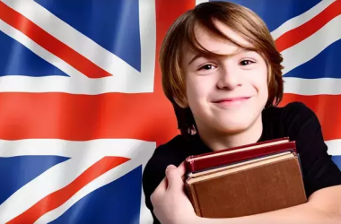 ЄС розробив мовний буклет для українських школярів