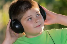 Захисники України записали аудіоказки та вірші для дітей