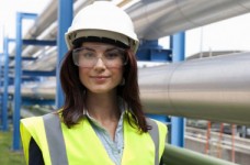 В Україні відокремлять профтехнічну й середню освіту