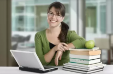 МОН запустило сайт для міжнародної спільноти освітян