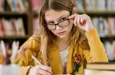 Понад 430 тисяч школярів закінчили навчальний рік