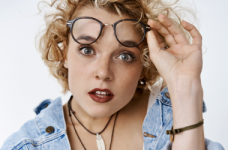 Абітурієнтів закликають вступати до вишів самостійно